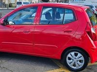 Used Hyundai i10 Active 85 HP (62 kW) 2012 Red Hatchback