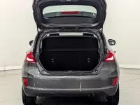 Begagnad Ford Fiesta Zetec 101 HK (74 kW) 2019 Grå Halvkombi