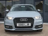 Begagnad Audi A1 Sport 116 HK (85 kW) 2018 Grå Halvkombi