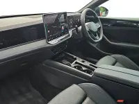 New VW Passat Black Edition 268 HP (197 kW) 2026 Chilli red with black roof Estate