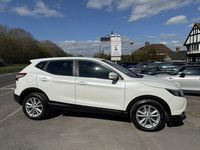 Used Nissan Qashqai Acenta 2014 White SUV