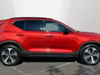 Used Volvo XC40 Ultimate 197 HP (144 kW) 2023 Red SUV