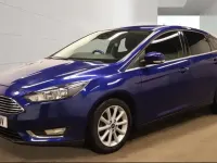 Used Ford Focus Titanium 125 HP (91 kW) 2015 Blue Hatchback
