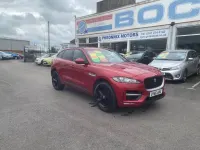 Usado Jaguar F-Pace R-Sport 2016 Vermelho SUV