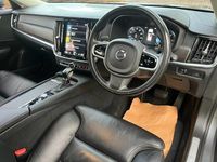 Used Volvo V90 CC Plus 190 HP (139 kW) 2020 Grey Estate