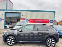 Used Citroën C4 Cactus Rip Curl 100 HP (73 kW) 2016 Black Hatchback
