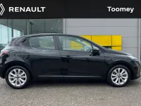 Used Renault Clio V Evolution 140 HP (102 kW) 2024 Black Hatchback