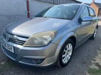 Used Vauxhall Astra Design Edition 2007 Silver Hatchback