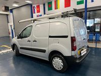 Used Citroën Berlingo 90 HP (66 kW) 2014 Silver MPV