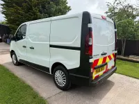 Used Renault Trafic Business 2016 White MPV