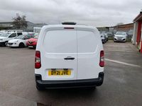 Used Vauxhall Combo 100 HP (73 kW) 2021 White MPV