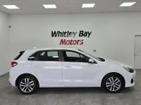 Used Hyundai i30 SE 2018 White Hatchback