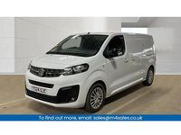 Used Vauxhall Vivaro 120 HP (88 kW) 2024 White MPV