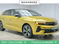 Used Vauxhall Astra 114 kW (156 HP) 2024 Electric yellow Hatchback