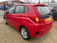 Used Honda Jazz SE 102 HP (75 kW) 2016 Red Hatchback