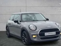 Usado Mini Cooper Hatch 134 CV (98 kW) 2017 Gris Utilitario
