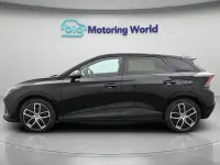 Begagnad MG MG4 EV Trophy 319 kW (435 HK) 2023 Halvkombi