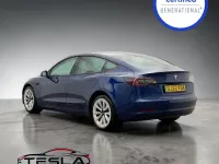 Usado Tesla Model 3 Long Range AWD 366 kW (498 HP) 2022 Azul Sedan