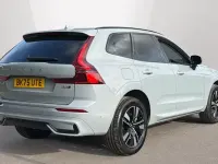 Begagnad Volvo XC60 Plus 250 HK (183 kW) 2025 Grå SUV