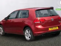 Second-hand VW Golf VII Match 150 CP (110 kW) 2015 Roșu Hatchback