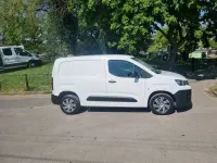 Second-hand Peugeot Partner 2019 Alb Monovolum