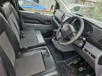 Used Vauxhall Vivaro 101 HP (74 kW) 2022 MPV