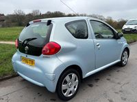 Used Toyota Aygo 2005 Blue Hatchback