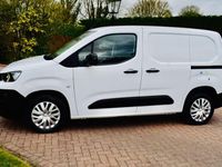Used Peugeot Partner Premium 130 HP (95 kW) 2022 White MPV