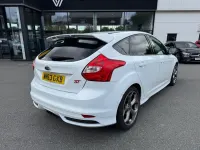 Used Ford Focus ST 2014 White Hatchback