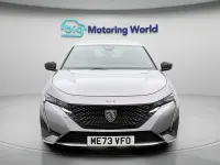 Second-hand Peugeot 308 GT 131 CP (96 kW) 2024 Gri Hatchback