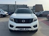 Used Nissan Navara N-Guard 190 HP (139 kW) 2019 White Pickup