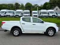 Used Mitsubishi L200 2018 White Pickup