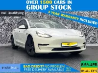 Używany Tesla Model 3 Standard Range Plus 366 kW (498 KM) 2021 Biały Sedan/Limuzyna
