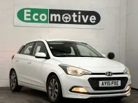 Used Hyundai i20 SE 84 HP (61 kW) 2015 White Hatchback