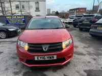Używany Dacia Sandero Ambiance 2016 Czerwony Hatchback