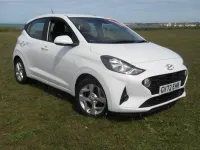 Used Hyundai i10 SE 67 HP (49 kW) 2022 White Hatchback
