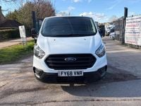Used Ford Transit Custom 105 HP (77 kW) 2018 White Van