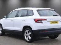 Used Skoda Karoq SE 150 HP (110 kW) 2020 White SUV