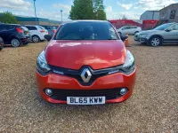 Used Renault Clio Play 75 HP (55 kW) 2016 Red Hatchback