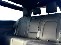 Used Land Rover Defender SE Dynamic 245 HP (180 kW) 2026 Grey SUV