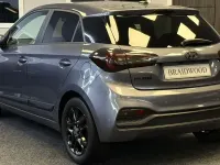 Used Hyundai i20 Premium 83 HP (61 kW) 2019 Grey Hatchback