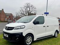 Used Vauxhall Vivaro 120 HP (88 kW) 2021 White MPV