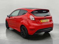 Used Ford Fiesta ST-Line 138 HP (101 kW) 2017 Red Hatchback