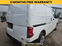 Używany Nissan NV200 Acenta 90 KM (66 kW) 2018 Biały Minivan