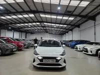 Used Hyundai i10 Advanced 2024 White Hatchback