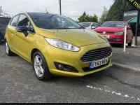 Used Ford Fiesta Zetec 82 HP (60 kW) 2013 Yellow Hatchback