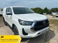 Second-hand Toyota HiLux 150 CP (110 kW) 2022 Alb Pickup