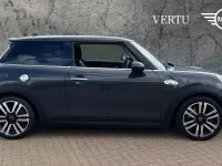 Usado Mini Cooper S Exclusive 192 CV (141 kW) 2019 Gris Utilitario