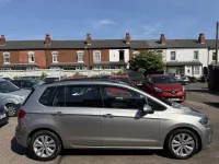 Used VW Golf Sportsvan SE 110 HP (80 kW) 2016 Silver MPV