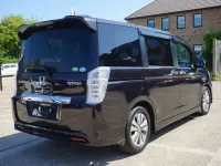 Używany Honda Stepwgn 2013 Purpurowy Minivan